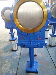 API pneumatic carbon steel flange knife gate valve